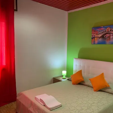Venice House Privatunterkunft *